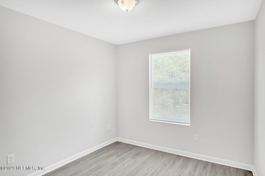 Image 10 of a home in .