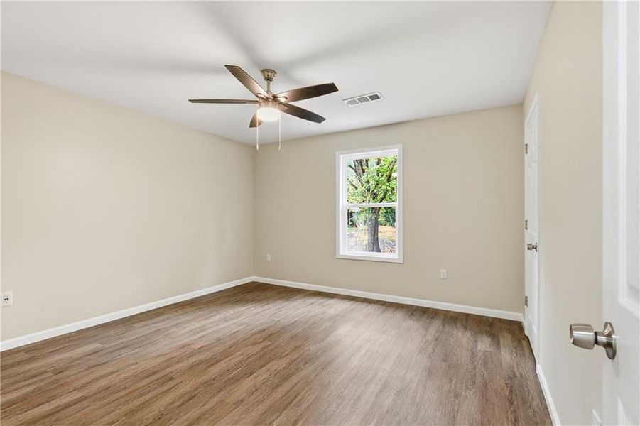 Spacious, unfurnished interior of a new home in , Toccoa (Image 32).