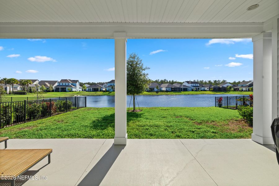 Exterior details and patio area of a home in , Ponte Vedra (Image 25).