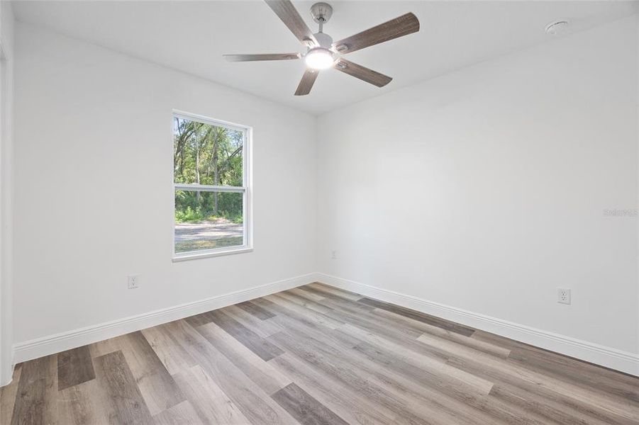 Spacious, unfurnished interior of a new home in , Summerfield (Image 13).