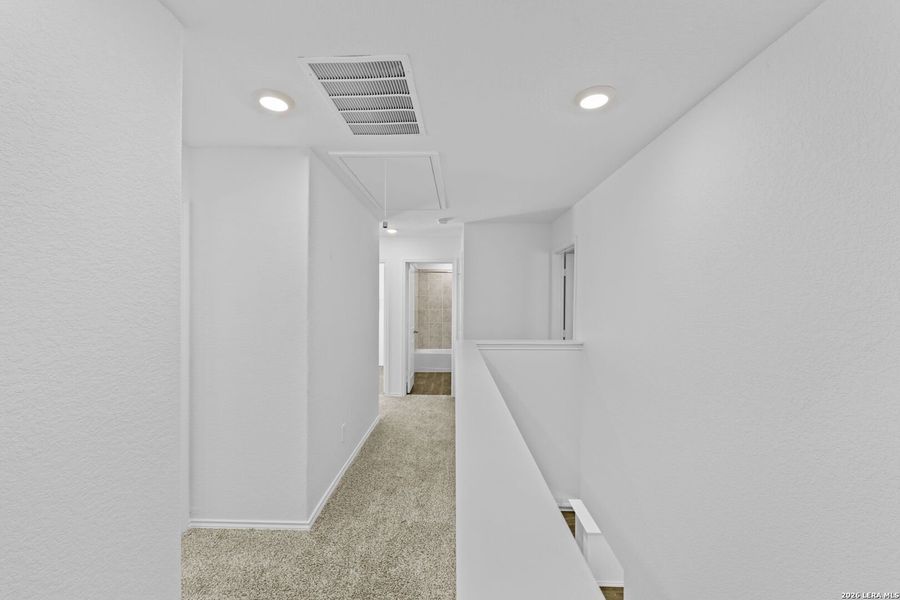 Spacious, unfurnished interior of a new home in Preserve at Medina, Von Ormy (Image 22).