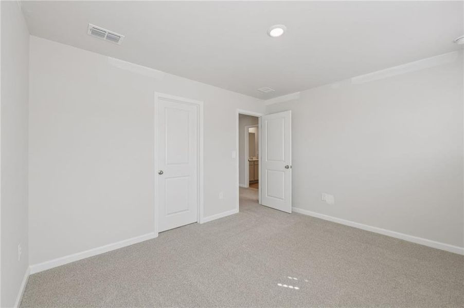 Spacious, unfurnished interior of a new home in Parkside at Grayson, Grayson (Image 47).