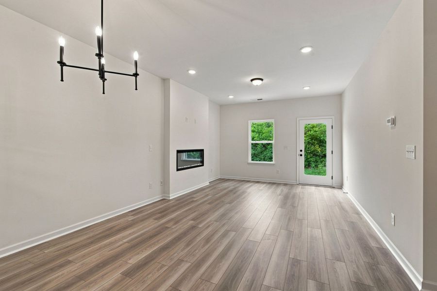 Spacious, unfurnished interior of a new home in Spring Branch, Smyrna (Image 19).