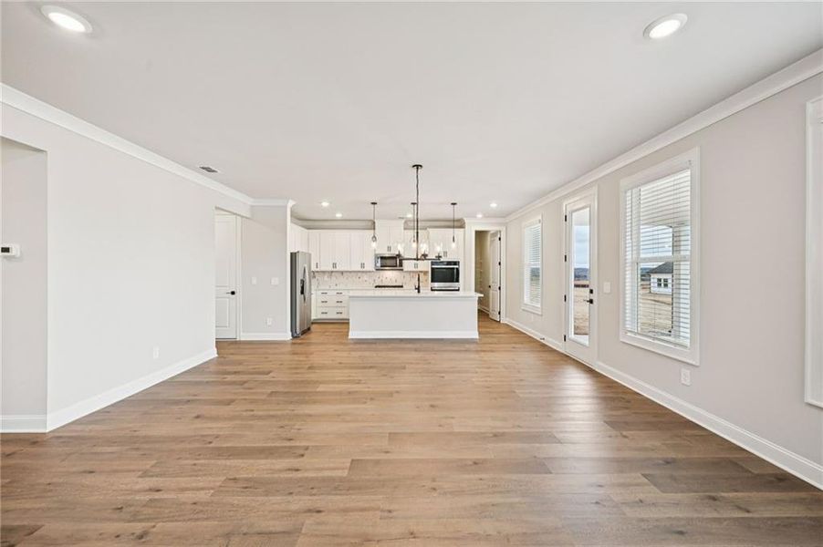 Spacious, unfurnished interior of a new home in River Pointe, Monroe (Image 30).