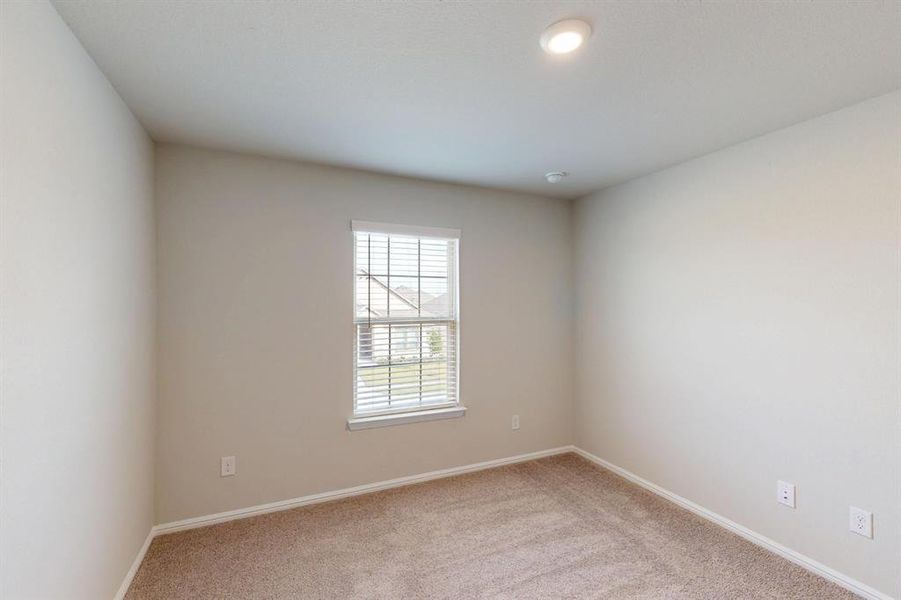 Spacious, unfurnished interior of a new home in The Preserve, Justin (Image 21).