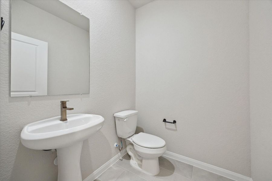 Furnished interior view inside a new home in Elyson, Katy (Image 12).