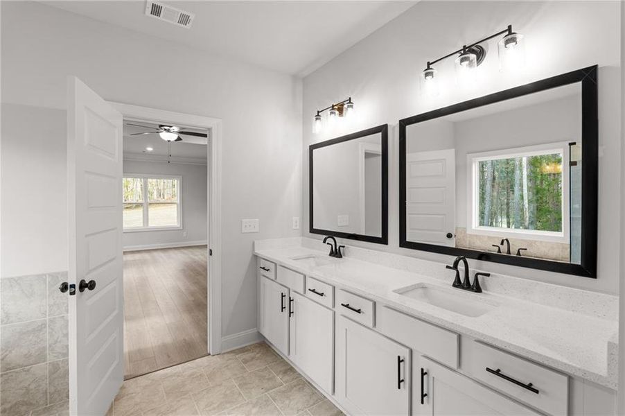 Furnished interior view inside a new home in Red Oak Ridge, Loganville (Image 10).