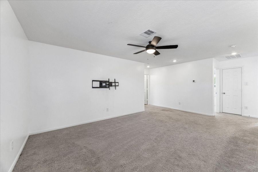 Spacious, unfurnished interior of a new home in Grace Landing, Willis (Image 26). Spacious, unfurnished interior of a new home in Grace Landing, Willis (Image 26).