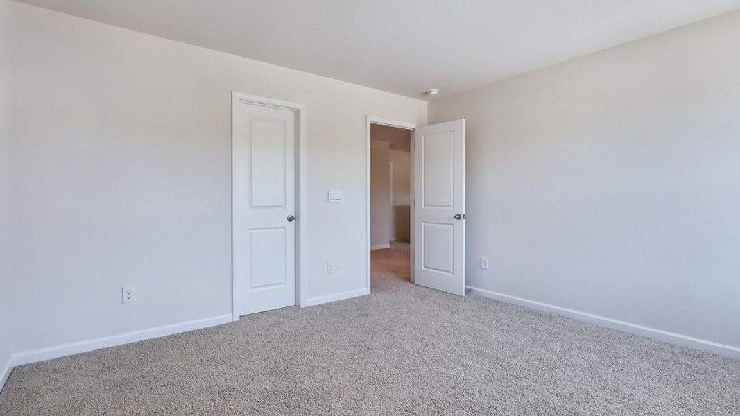 Spacious, unfurnished interior of a new home in Cambridge Park, Mebane (Image 23). Spacious, unfurnished interior of a new home in Cambridge Park, Mebane (Image 23).