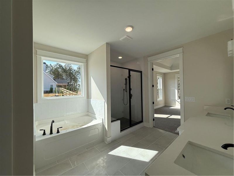 Furnished interior view inside a new home in , Waleska (Image 6).