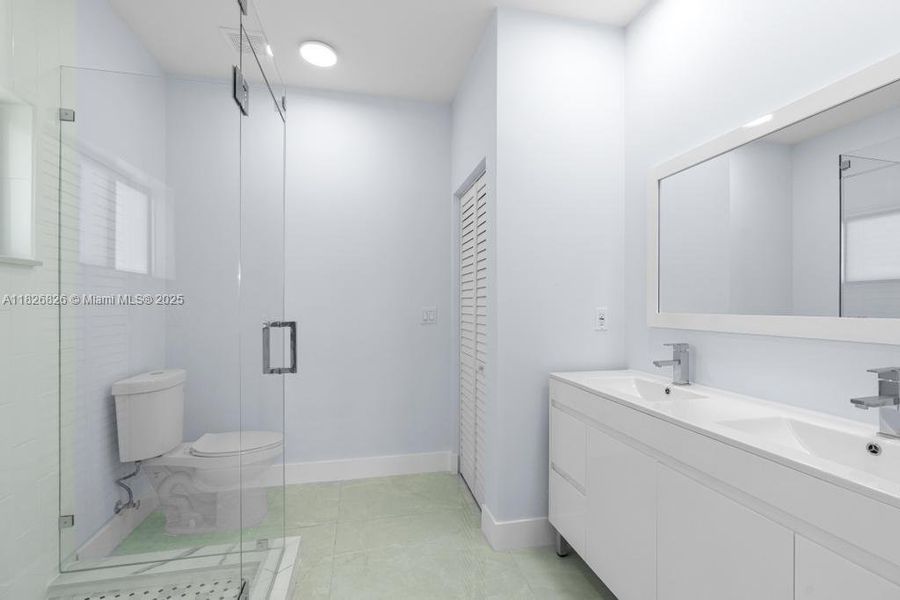 Furnished interior view inside a new home in , Cutler Bay (Image 7).