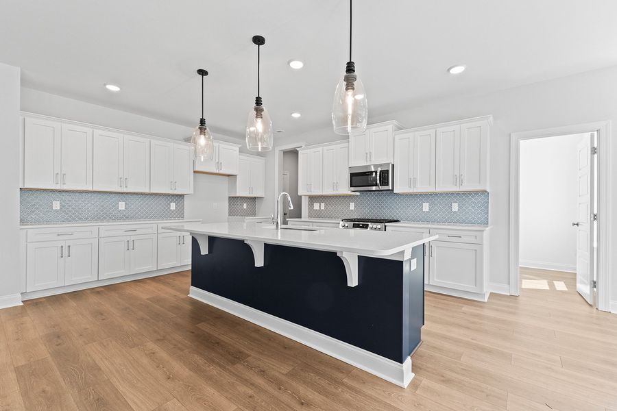 Representative furnished interior of a home built from the The Hampton by RobuckHomes in Stonewall, Hillsborough (Image 90).
