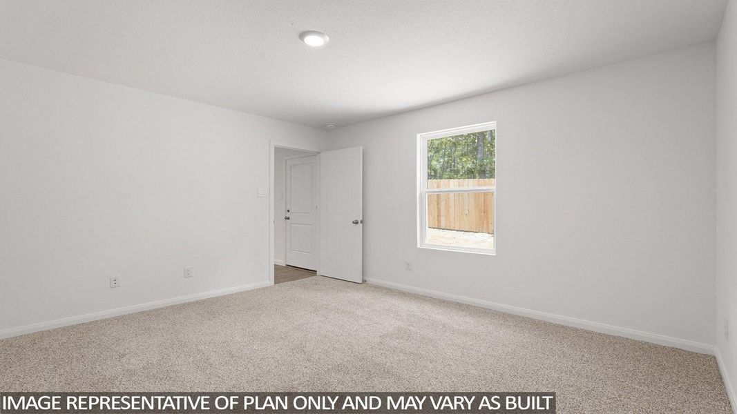 Spacious, unfurnished interior of a new home in McCrorey Trails, Conroe (Image 13).