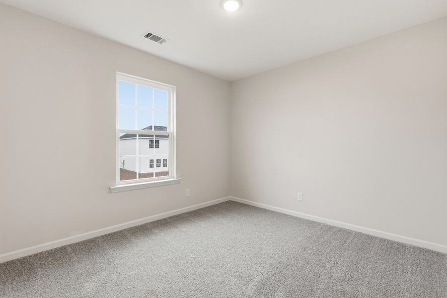 Representative unfurnished interior of a home built from the The Pamona by RTS Homes in Lakeside at Fifteen West, Hinesville (Image 18).