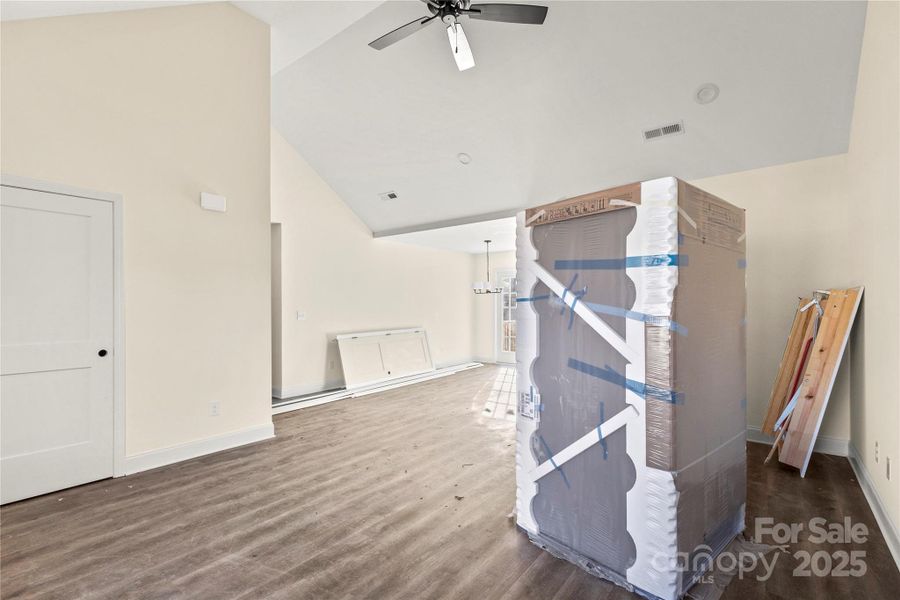 Image 23 of a home in .