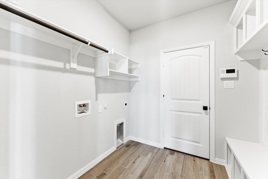 Spacious, unfurnished interior of a new home in Morningstar, Aledo (Image 26).
