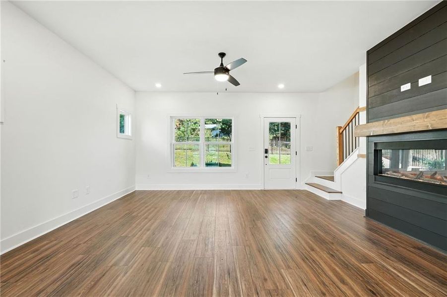 Spacious, unfurnished interior of a new home in , Emerson (Image 30).