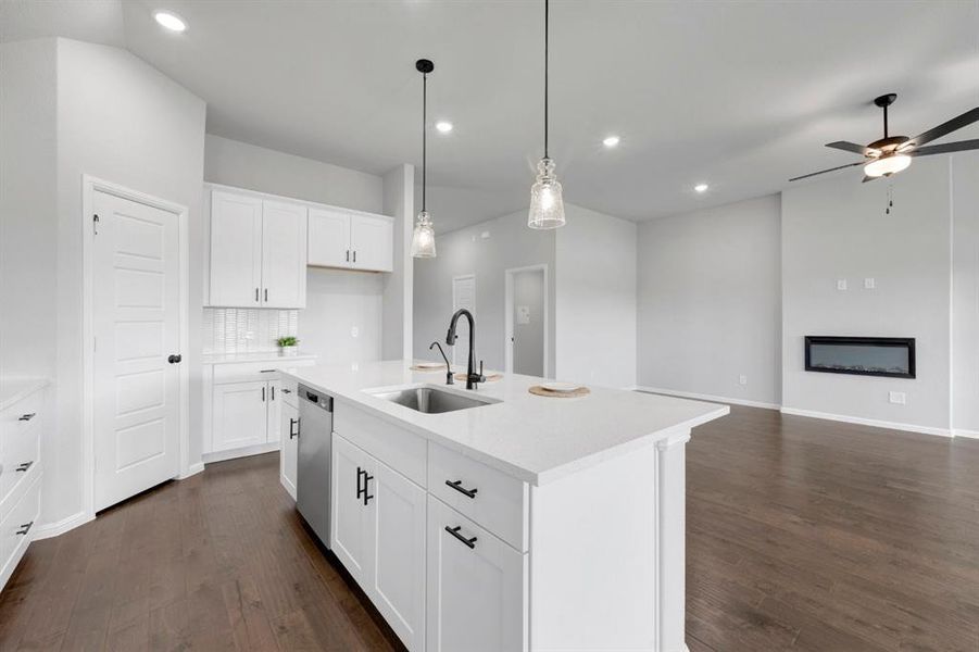 Furnished interior view inside a new home in Sanderos, Fort Worth (Image 10).