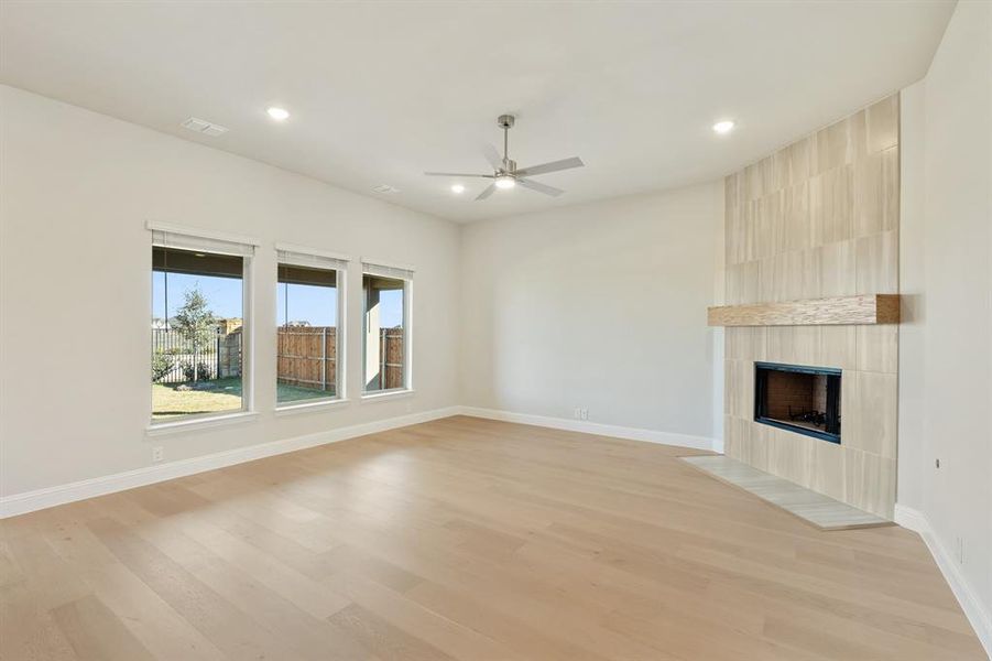 Spacious, unfurnished interior of a new home in Timberbrook, Justin (Image 22).
