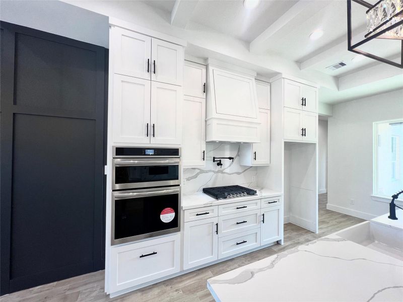 Furnished interior view inside a new home in , Dayton (Image 13).