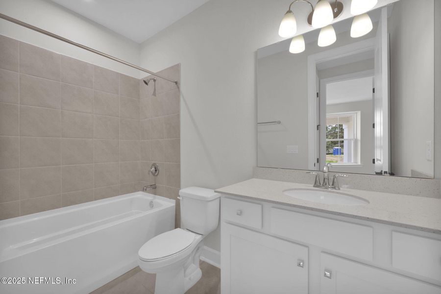 Furnished interior view inside a new home in Creighton Pointe, Fleming Island (Image 9). Furnished interior view inside a new home in Creighton Pointe, Fleming Island (Image 9).