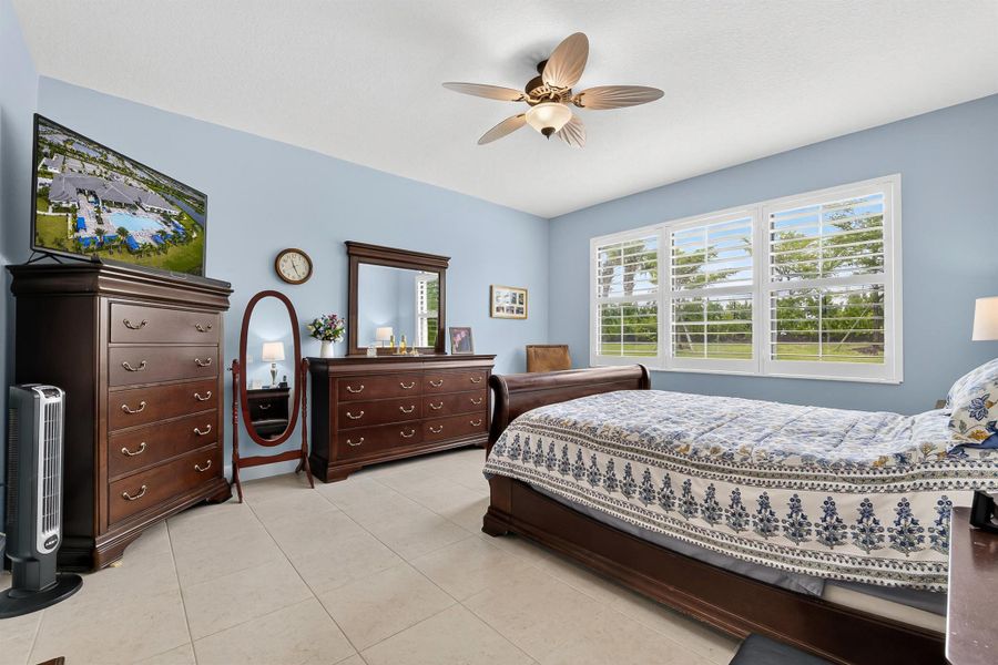 Furnished interior view inside a new home in , Port St. Lucie (Image 7).