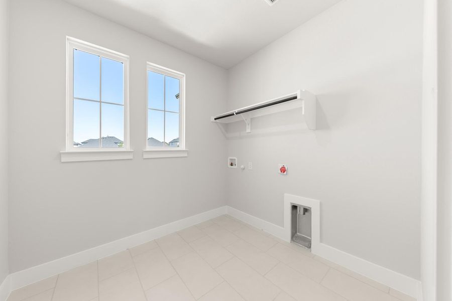 Spacious, unfurnished interior of a new home in Union Park, Little Elm (Image 28). Spacious, unfurnished interior of a new home in Union Park, Little Elm (Image 28).