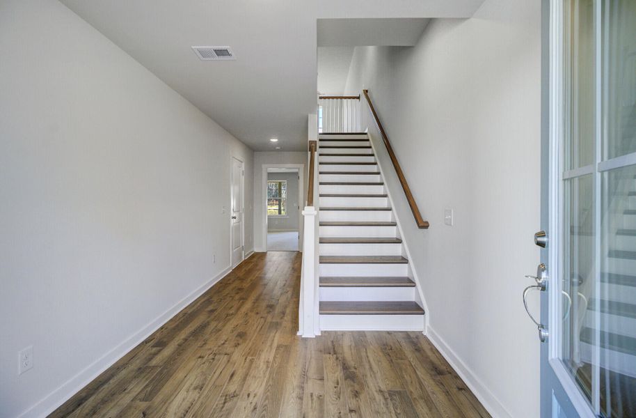 Spacious, unfurnished interior of a new home in , Johns Island (Image 28).