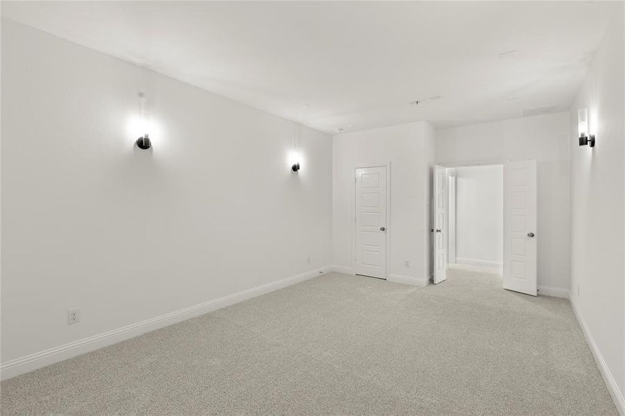 023. 1805 Gem - Media