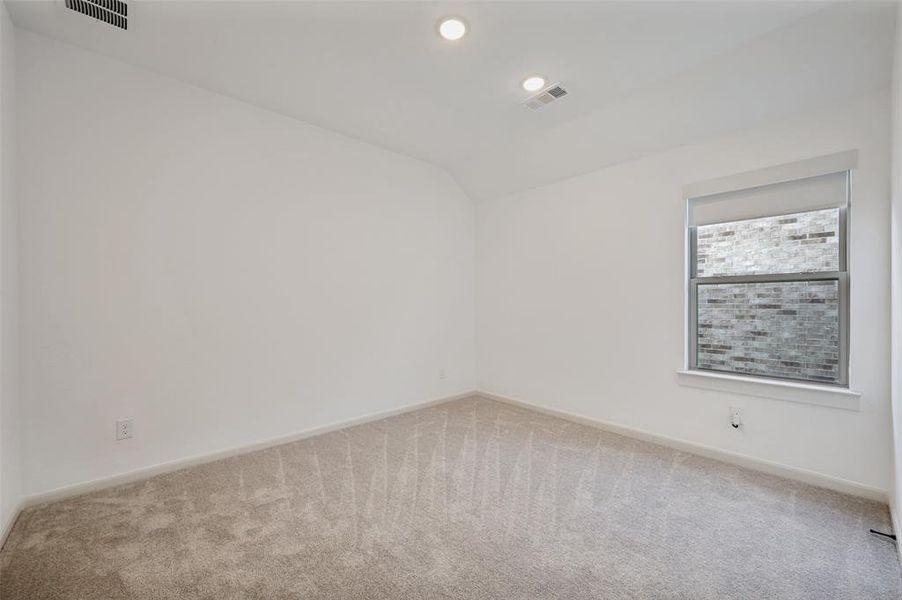 Spacious, unfurnished interior of a new home in , Frisco (Image 30).