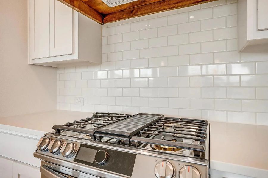 Representative furnished interior of a home built from the The Brazos by Elmwood Custom Homes in Ranch at Stone Hill, Waxahachie (Image 10). Representative furnished interior of a home built from the The Brazos by Elmwood Custom Homes in Ranch at Stone Hill, Waxahachie (Image 10).