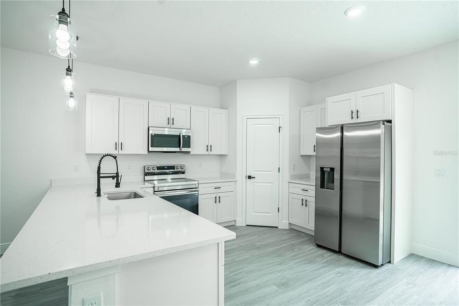 Furnished interior view inside a new home in , Ocala (Image 11).
