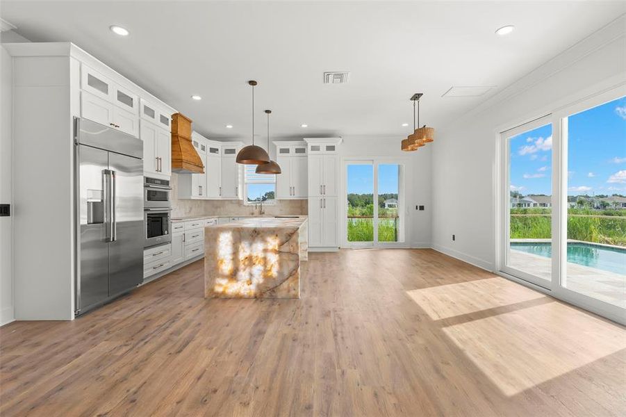 Image 72 of a home in .