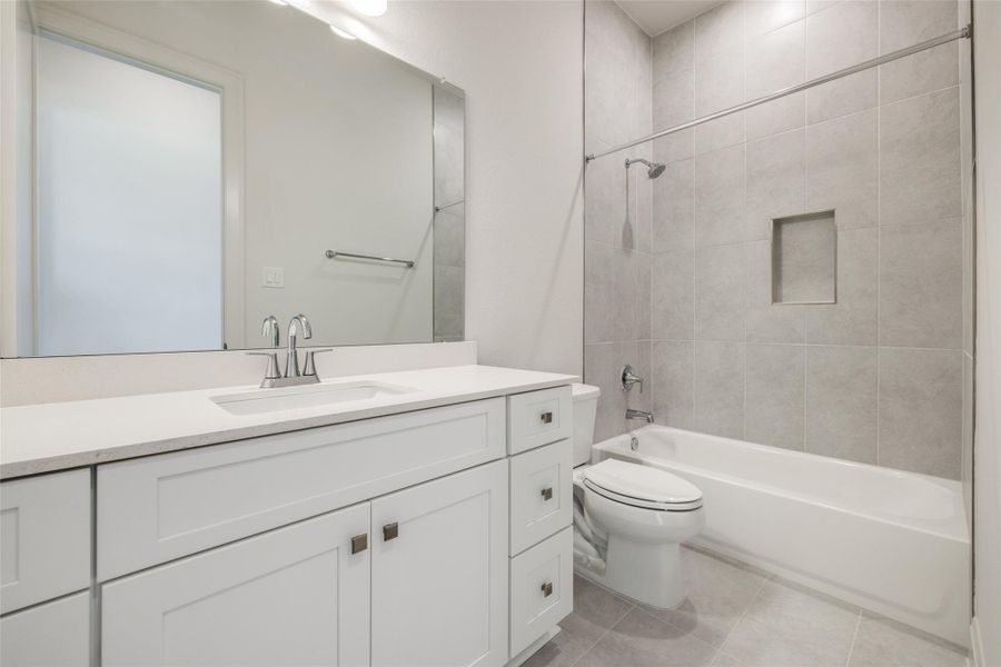 Furnished interior view inside a new home in , Sealy (Image 19).