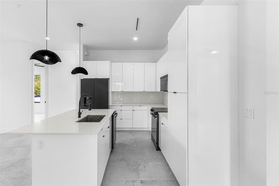 Furnished interior view inside a new home in , Lehigh Acres (Image 7).