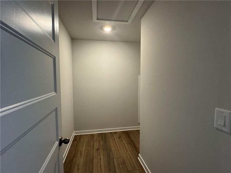 Spacious, unfurnished interior of a new home in Rosewood Lake Preserve, Hoschton (Image 26).