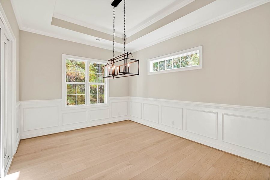 Cruz Bay, Dining Room