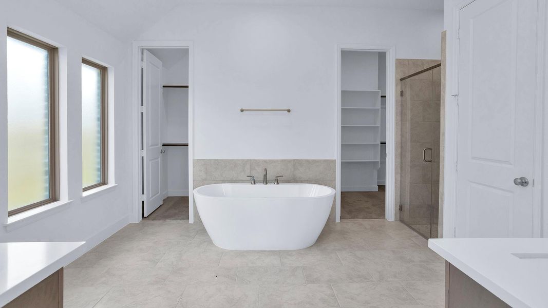 Furnished interior view inside a new home in Grand Central Park 50', Conroe (Image 11). Furnished interior view inside a new home in Grand Central Park 50', Conroe (Image 11).