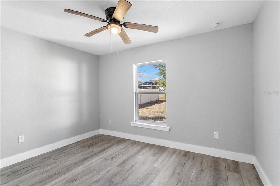 Spacious, unfurnished interior of a new home in , Ocala (Image 14).
