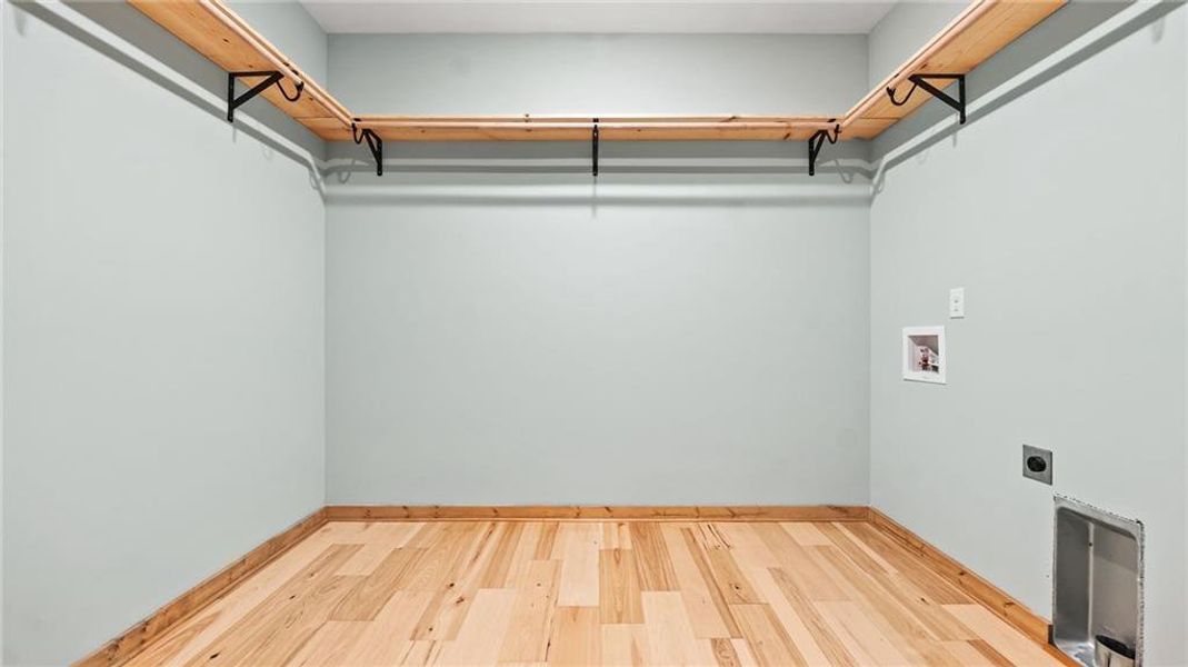 Spacious, unfurnished interior of a new home in , Ellijay (Image 42).