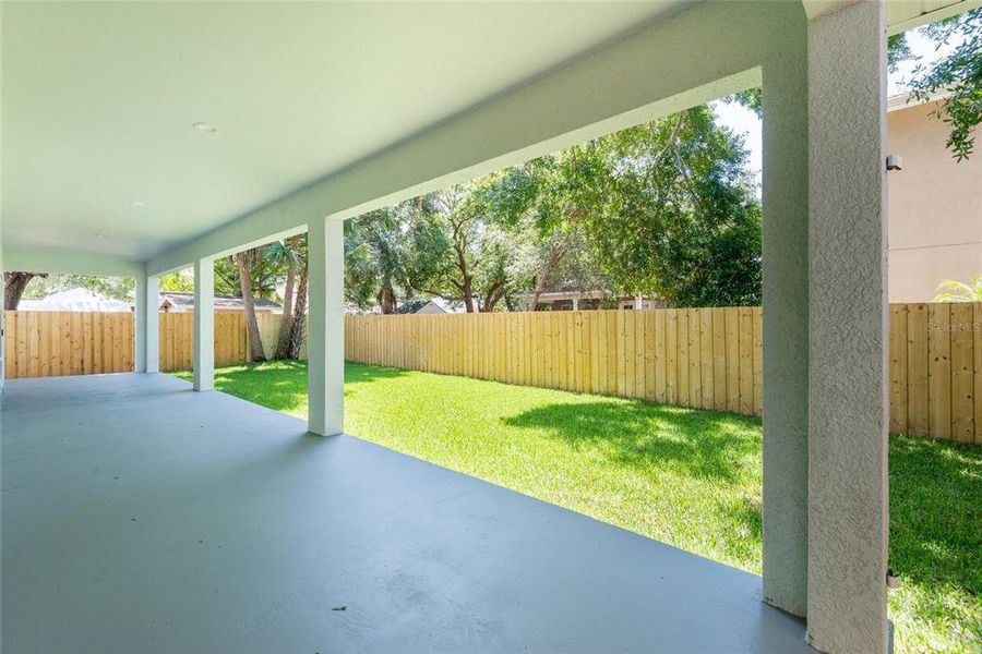 Exterior details and patio area of a home in , Tampa (Image 23).