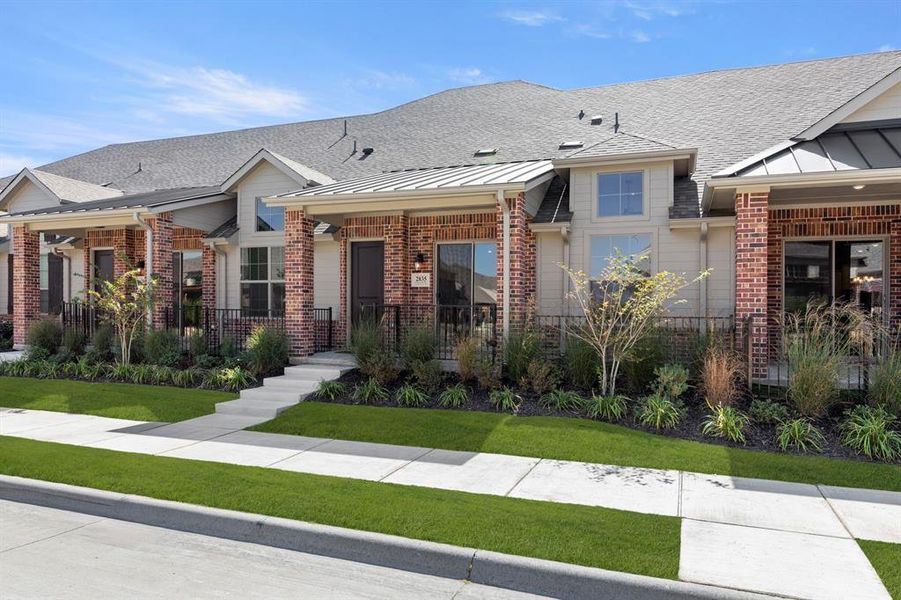 03. 2835 Concord - Front (3)