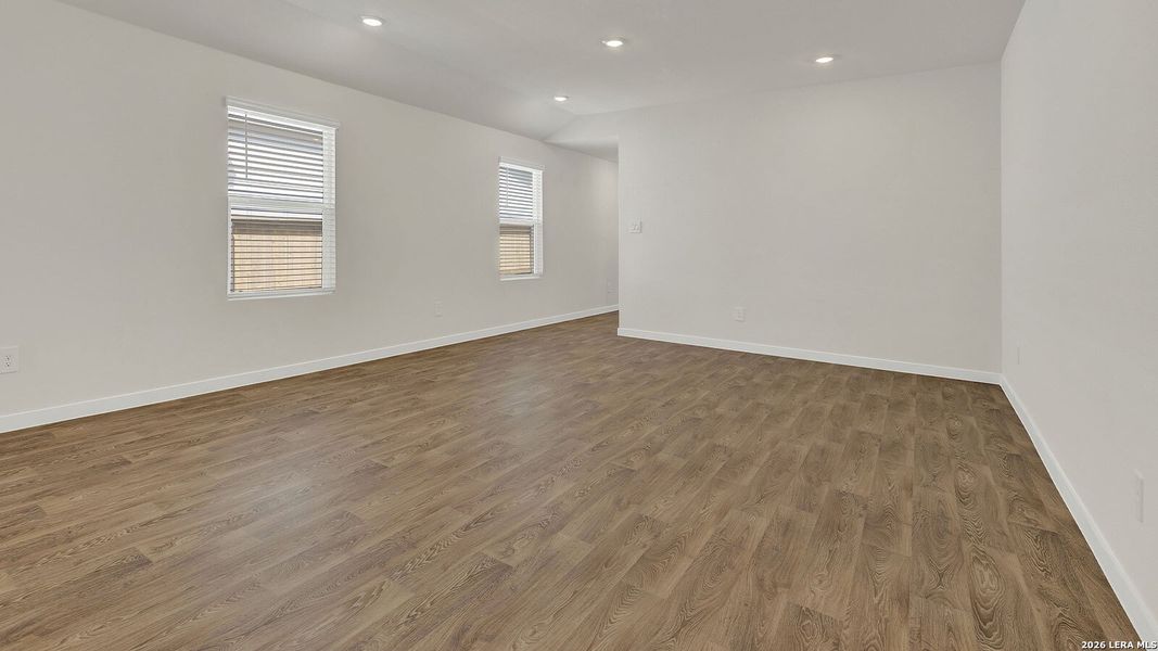 Spacious, unfurnished interior of a new home in Mayfair, New Braunfels (Image 10). Spacious, unfurnished interior of a new home in Mayfair, New Braunfels (Image 10).