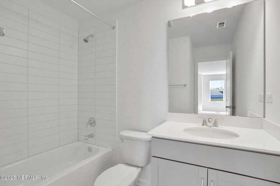 Furnished interior view inside a new home in , Green Cove Springs (Image 5).