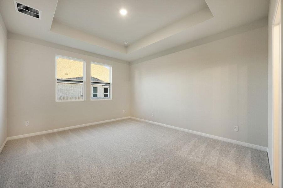 Spacious, unfurnished interior of a new home in Berry Creek Highlands, Georgetown (Image 34). Spacious, unfurnished interior of a new home in Berry Creek Highlands, Georgetown (Image 34).