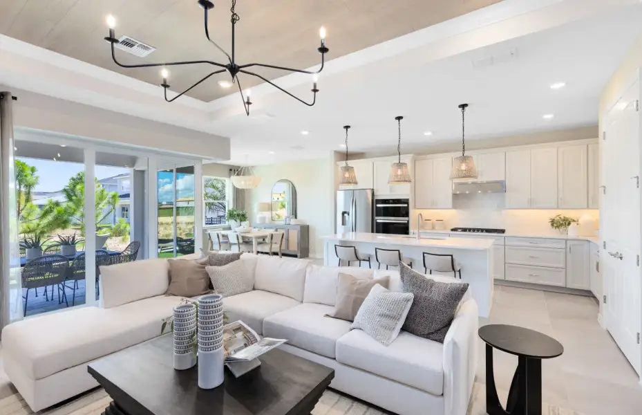 Representative furnished interior of a home built from the Concord by Pulte Homes in Highland Pines, Leesburg (Image 16).