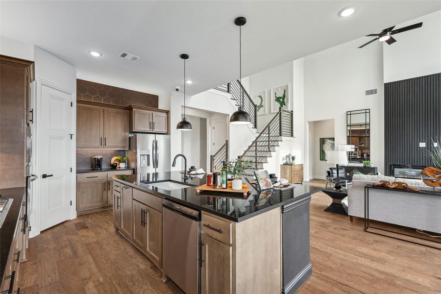 Model home photos of similar floorplans, not pictures of actual home. Model home photos of similar floorplans, not pictures of actual home.