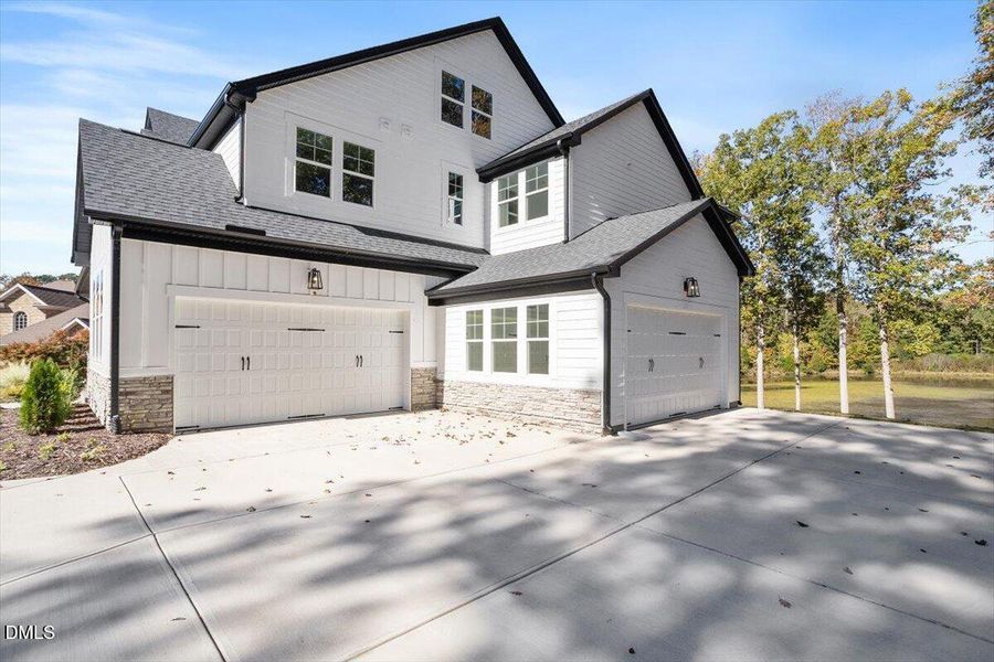 06-248 Ashford Dr [2609363]_06