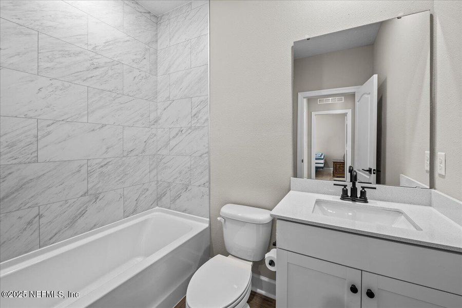 Furnished interior view inside a new home in Jennings Farm, Middleburg (Image 16). Furnished interior view inside a new home in Jennings Farm, Middleburg (Image 16).