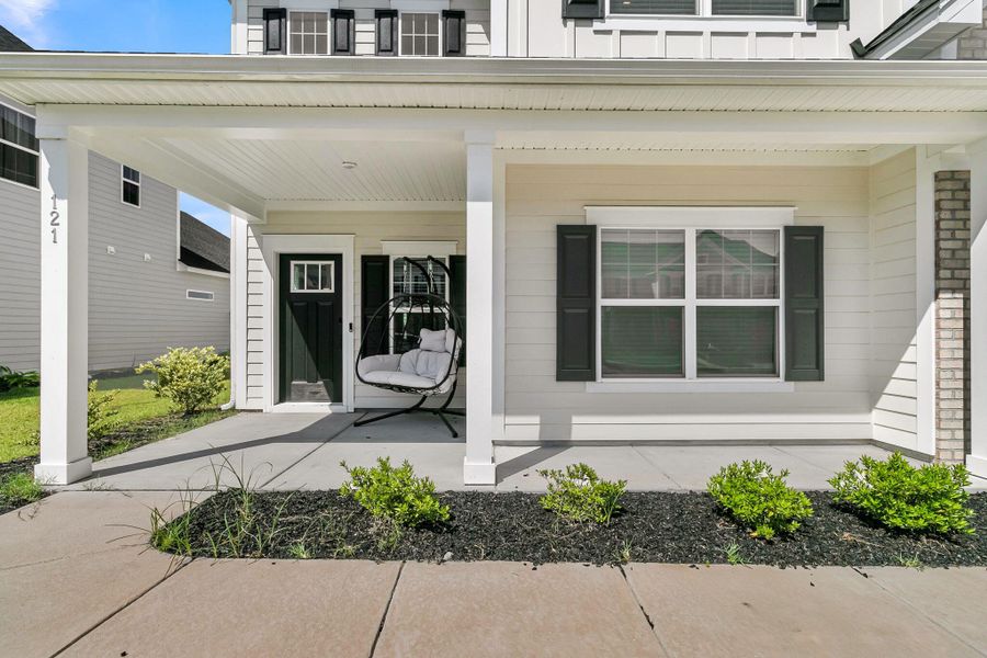 Exterior details and patio area of a home in , Summerville (Image 28).
